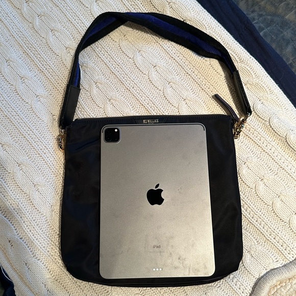 💙🖤 MZ Wallace "Allegra" bag - Picture 3 of 5